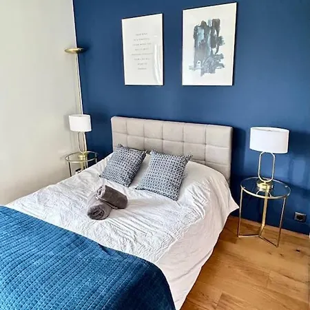 Spacious With Balcony - Near Bastille